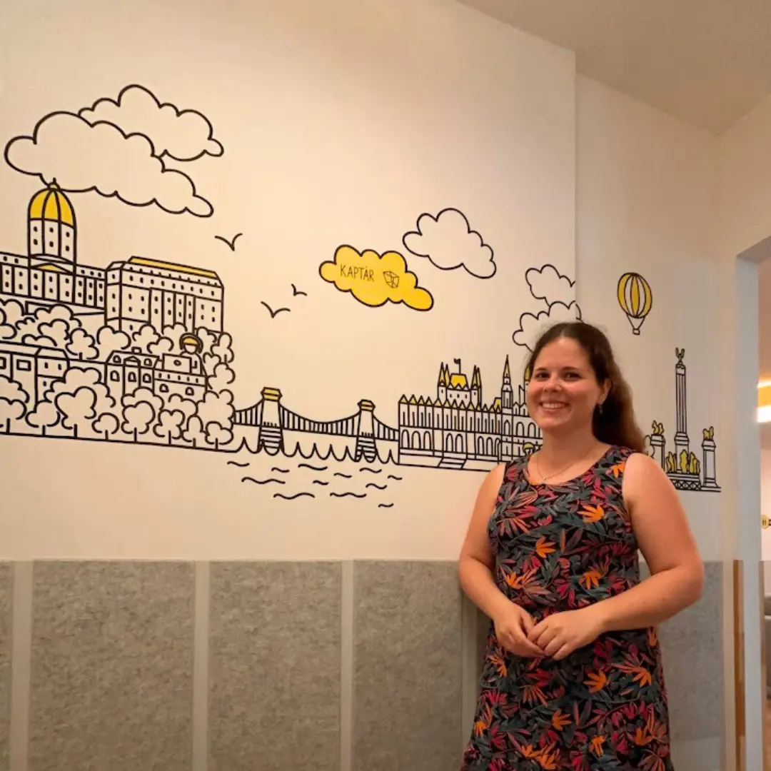 The completed Budapest mural